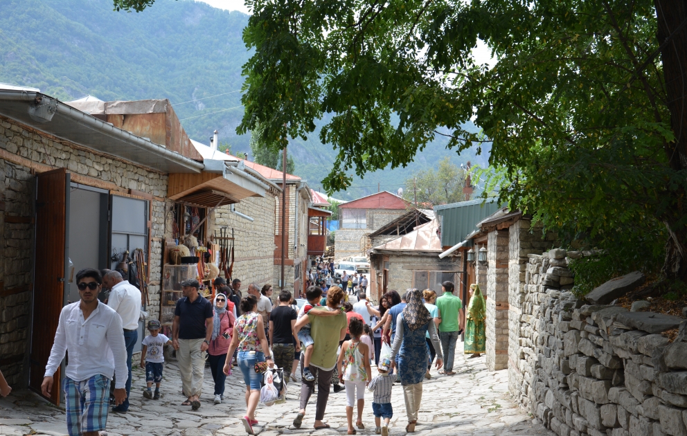 Gəzdim Azərbaycanı: 7 dağın əhatəsindəki qədim Lahıc