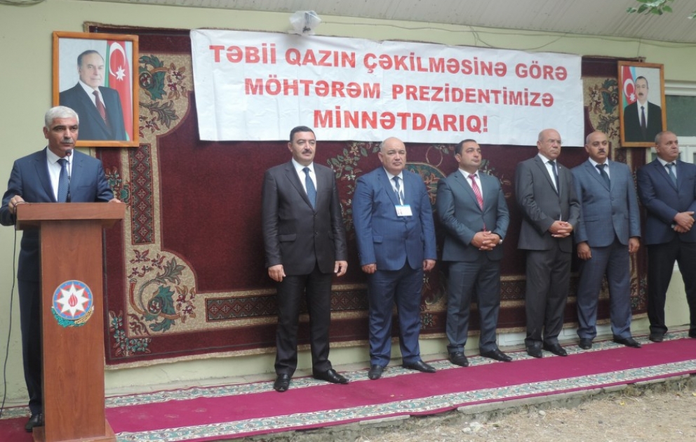 Xaçmazda daha bir kəndə təbii qaz verildi