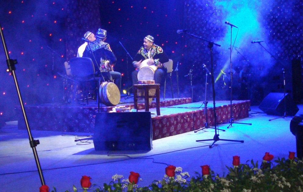 “Nağara-2015” festivalında “Abbos” qrupunun çıxışı maraqla qarşılanıb