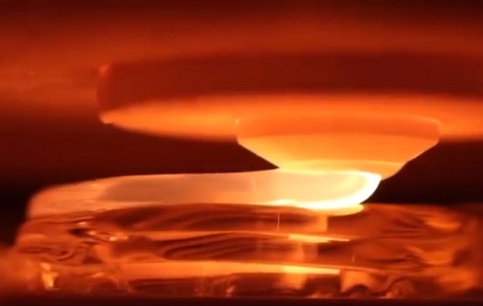 Aux Etats-Unis, on a dévoilé un nouveau procédé pour imprimer du verre en 3D