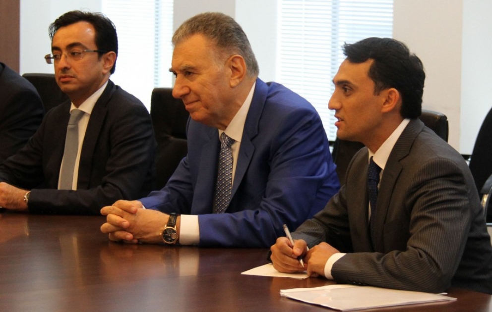 Besuch des aserbaidschanischen stellvertretenden Premierministers Ali Hasanov in Japan