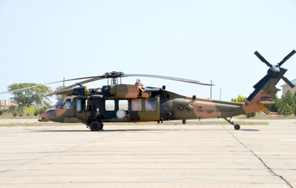 Kampfhubschrauber nehmen auch an den Übungen „TurAz Qartali-2015“ teil