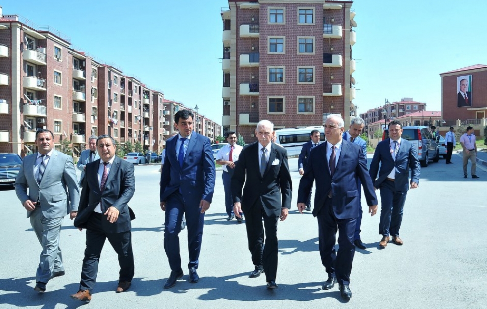 Beynəlxalq Miqrasiya Təşkilatının baş direktoru azərbaycanlı məcburi köçkünlərlə görüşüb