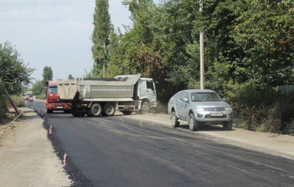 Göyçayda 4 kəndi birləşdirən avtomobil yolu yenidən qurulur