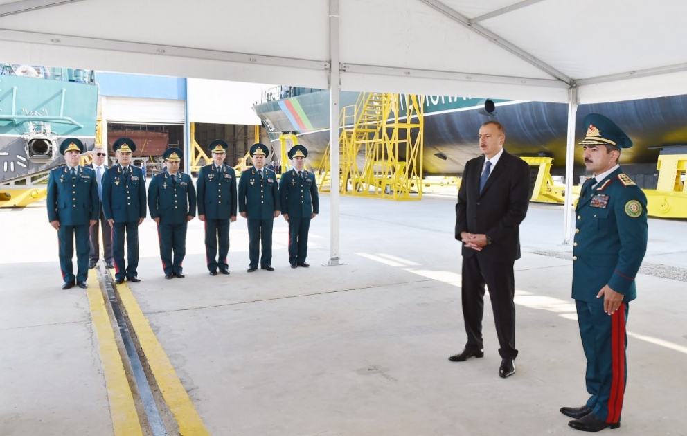 President Ilham Aliyev reviewed a new border guard ship of the Coast Guard of the State Border Service