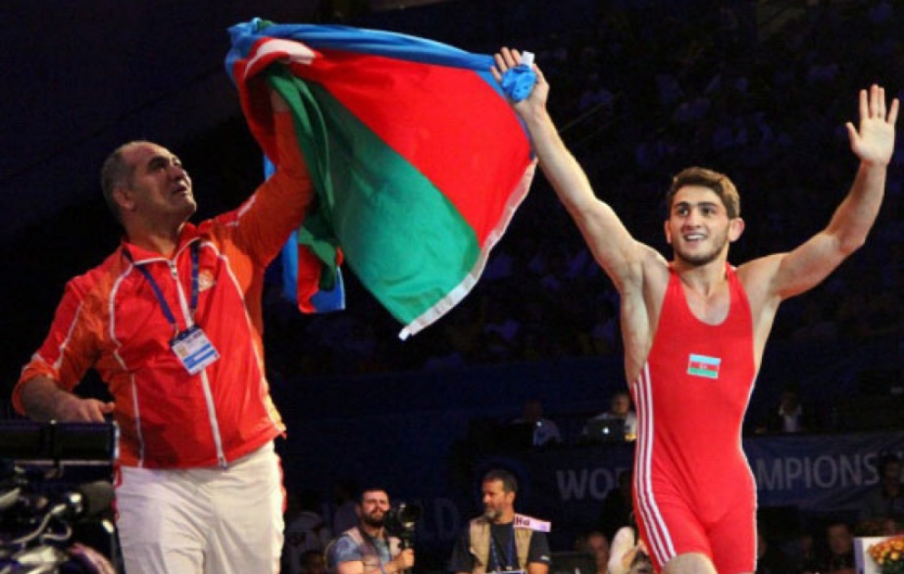 Le lutteur azerbaïdjanais Hadji Aliyev est double champion du monde