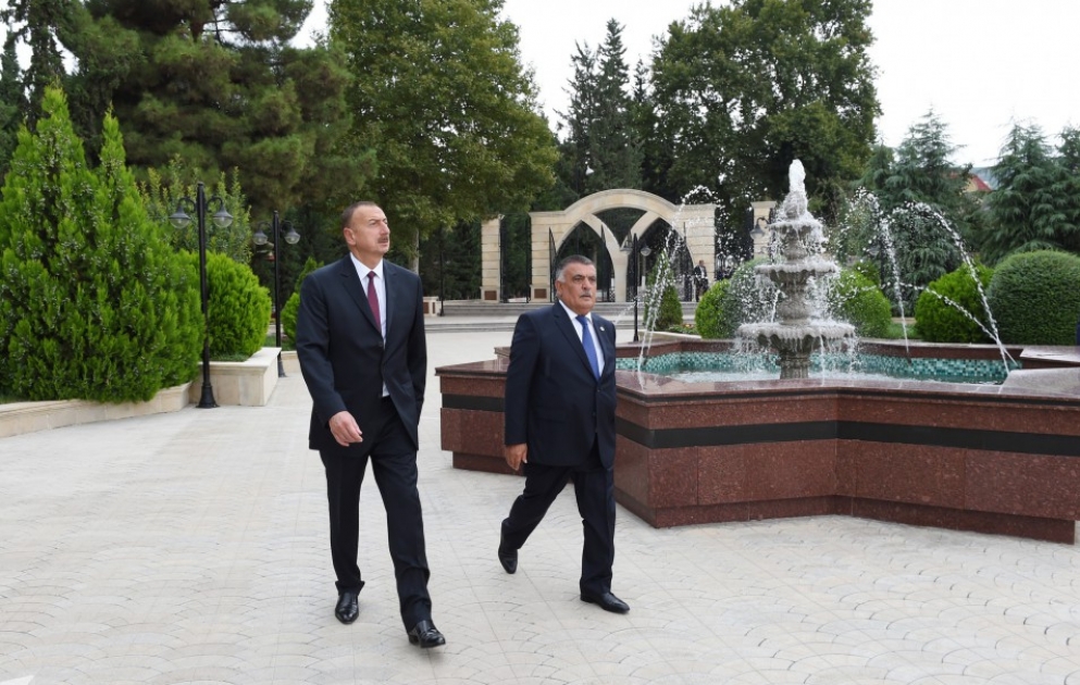 Visite d'Aghsou : Le Président Ilham Aliyev rend hommage au leader national