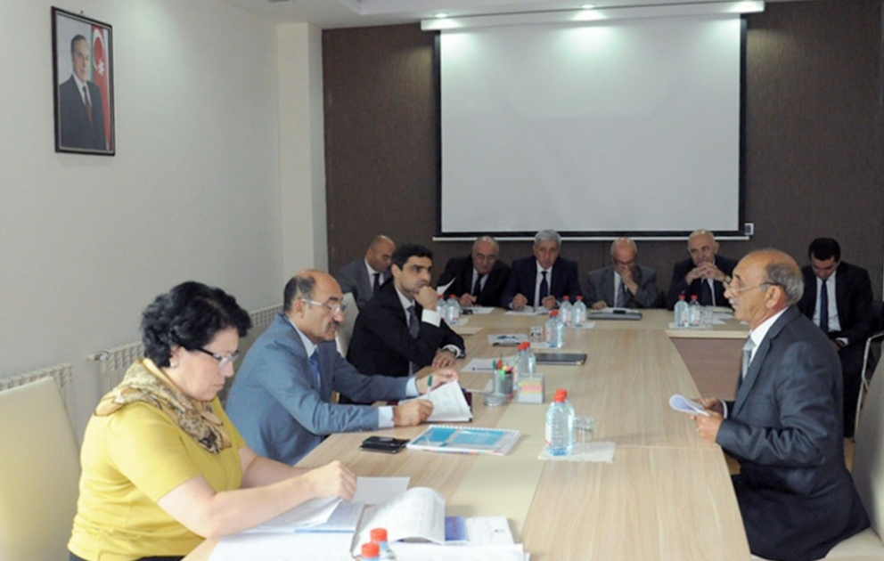 Mədəniyyət və turizm naziri Lənkəran şəhərində vətəndaşları qəbul edib