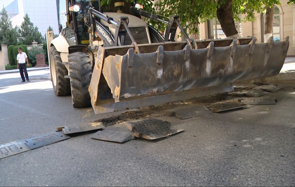 Sentyabr ayında Bakı küçələrində 60 süni maneə sökülüb