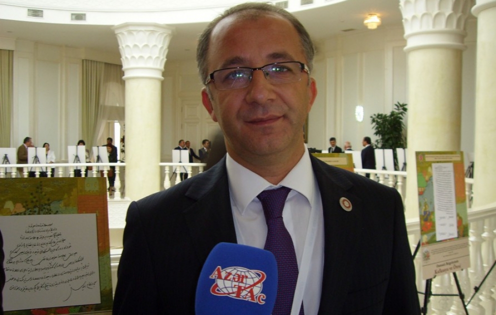 Ugur Unal: Ottomans' archive keep documents covering Armenians' crimes against Muslims in Ganja