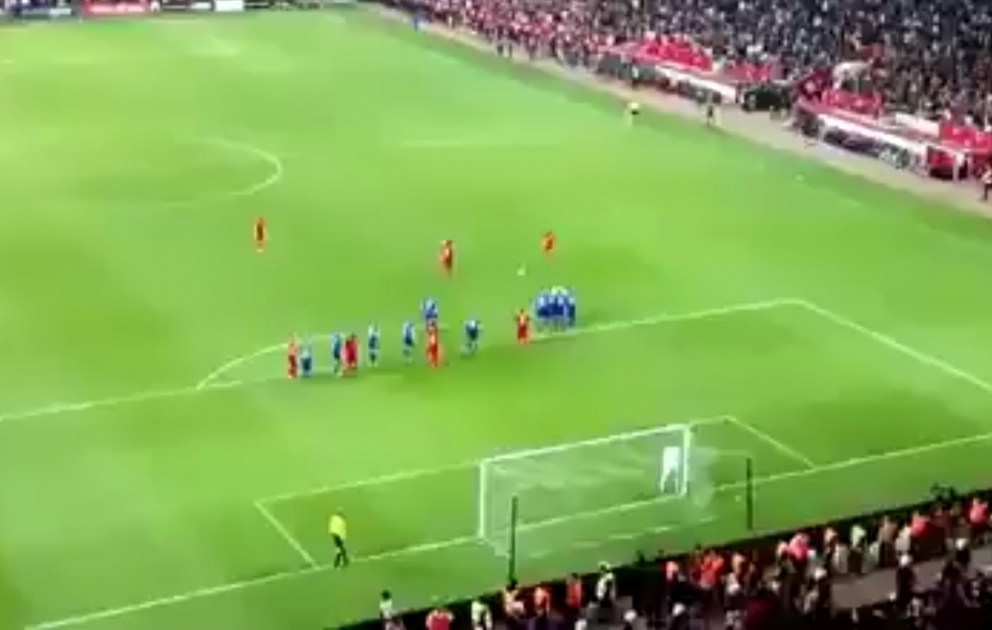 Türkiyəli azarkeşin qol sevinci   Sanki azarkeş deyil, futbol şərhçisidir