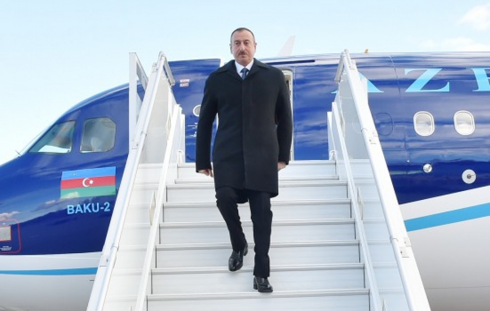Президент Азербайджана Ильхам Алиев прибыл с рабочим визитом в Казахстан для участия в заседании Совета глав государств СНГ
