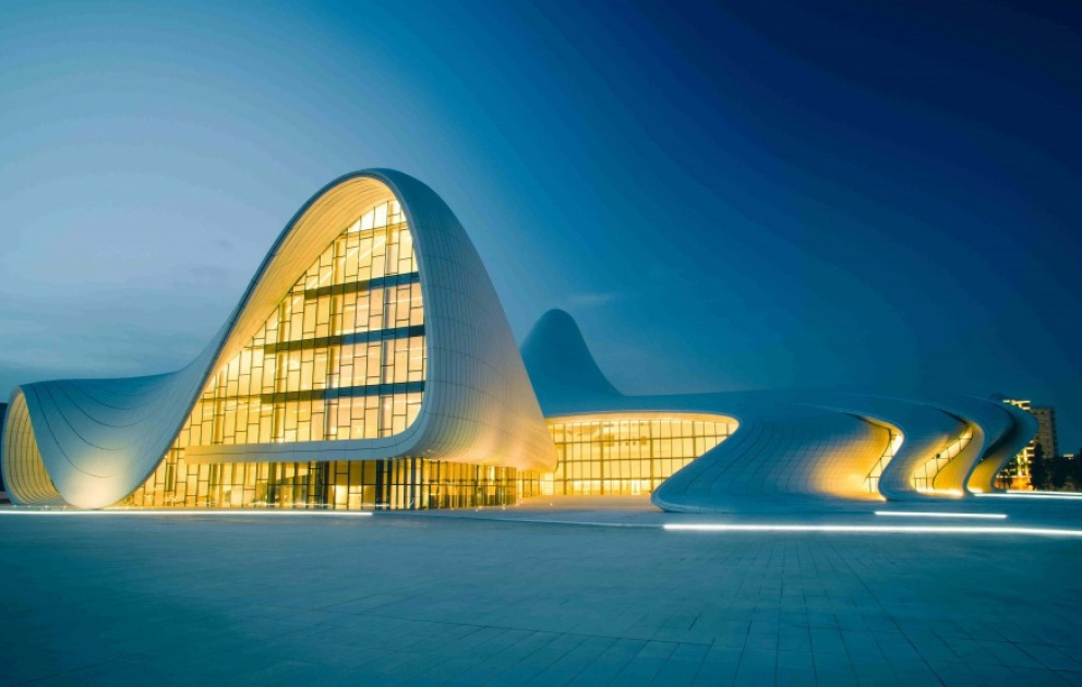Heydar Aliyev Center to turn up blue to mark 70th anniversary of United Nations