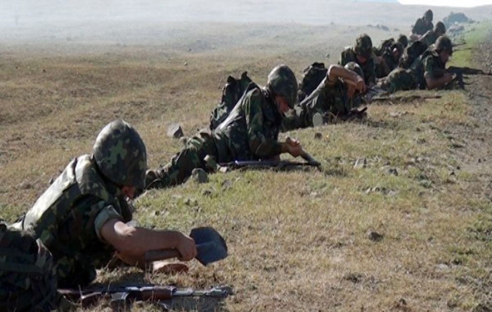 Düşmən mövqelərinə 88 dəfə atəş zərbəsi endirilib