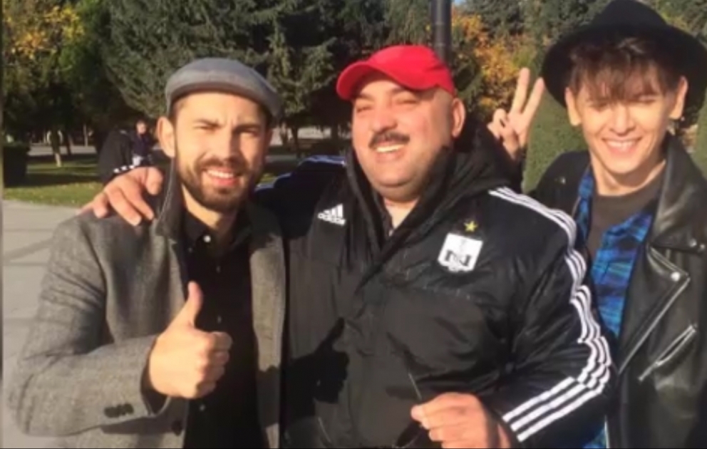 Андрей Бедняков и Влад Лисовец гуляют по Баку