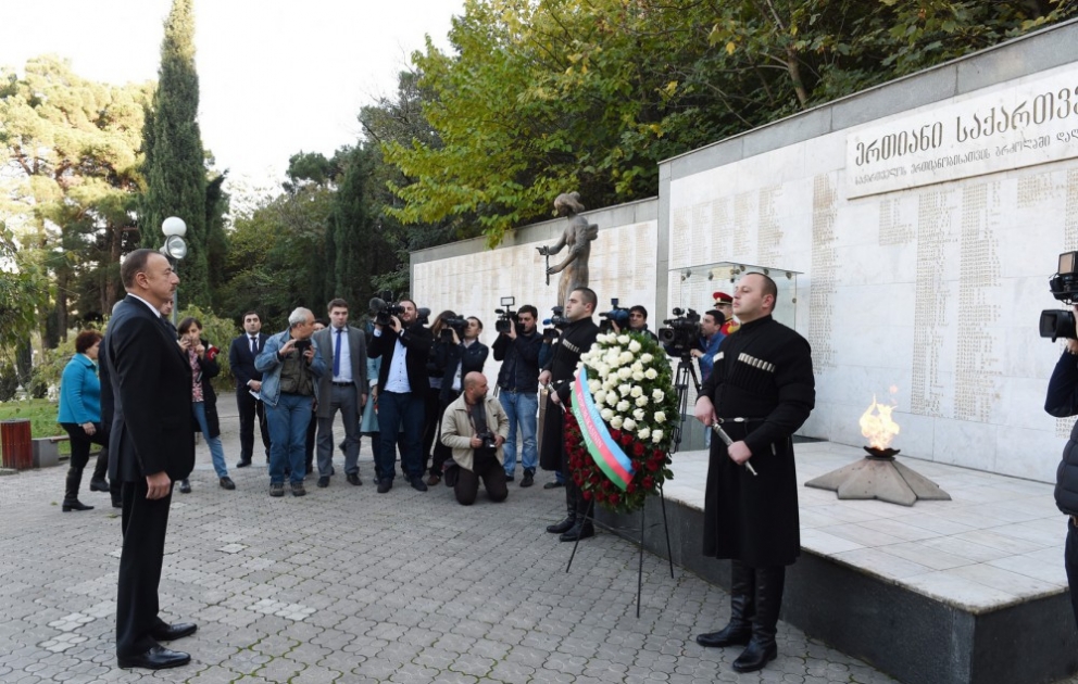 Besuch im Helden-Memorial in Tbilissi
