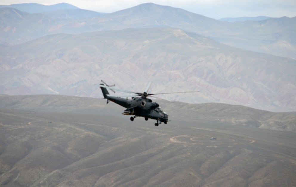 Azerbaijani attack helicopters carry out tactical training flights