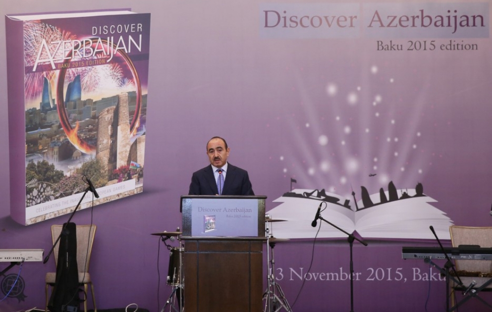 Präsentation des Buches „Entdecke Aserbaidschan: Baku 2015“