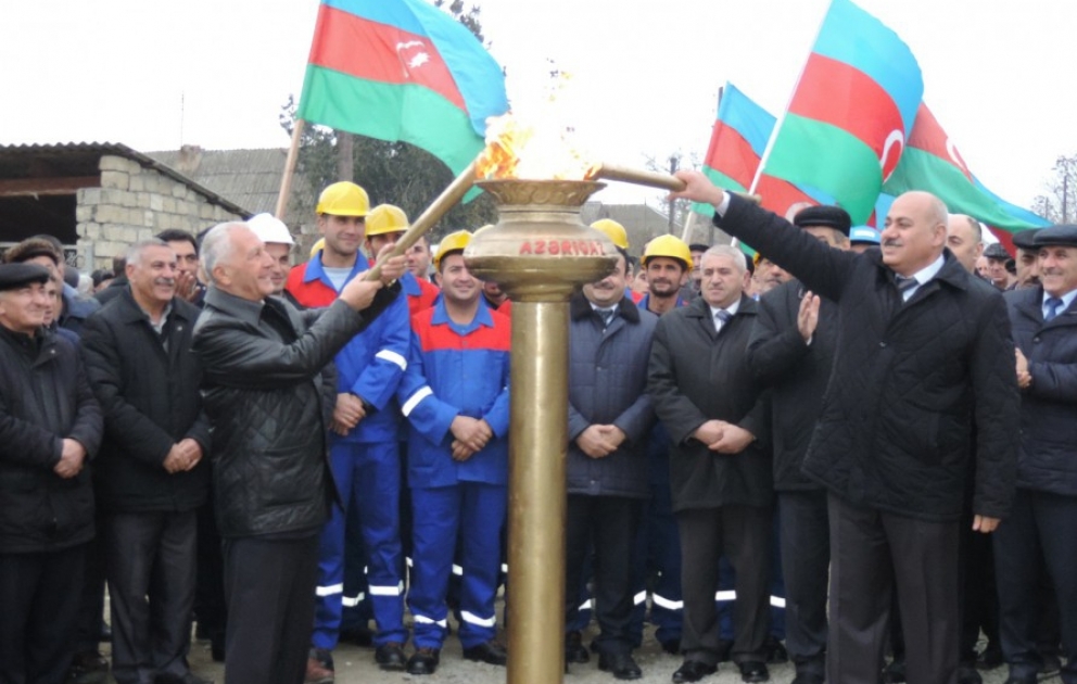 Xaçmazda yeddi kəndə təbii qaz verilib