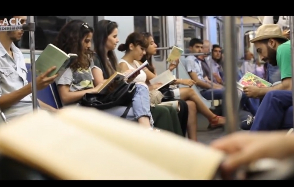 Vidéo sociale: Lire