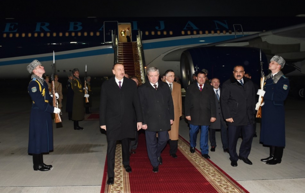 Aserbaidschans Präsident Ilham Aliyev ist zu Staatsbesuch in Belarus eingetroffen