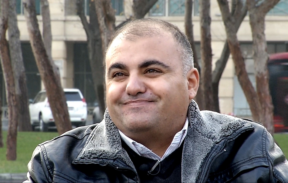 Biz də hamı kimiyik   “İstedadlı Əlillər" İctimai Birliyinin  sədri Cavad Qasımovla söhbət