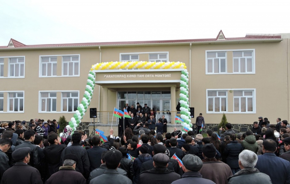 Şəkidə yeni məktəb binası istifadəyə verilib