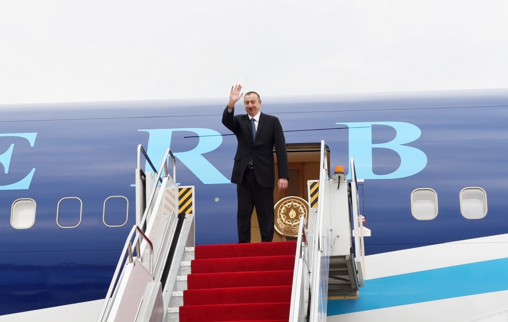 Le président de la République a terminé sa visite à Nakhitchevan