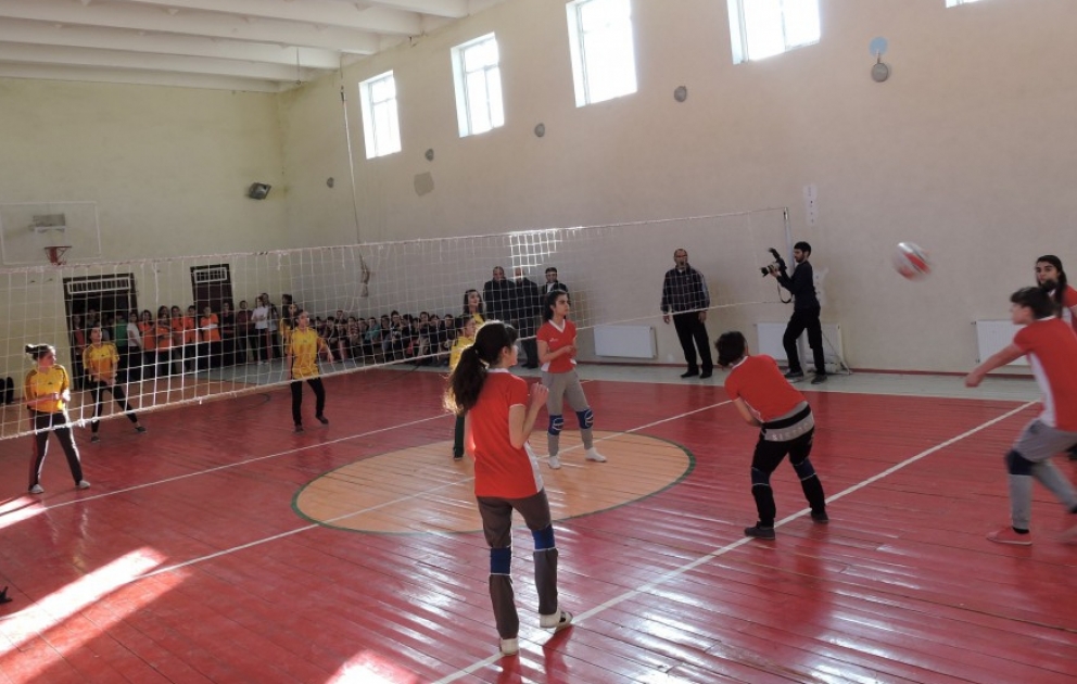 Şəkidə voleybol turnirinə start verilib