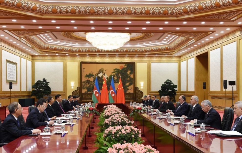 President Ilham Aliyev met with President of the People's Republic of China Xi Jinping in an expanded format