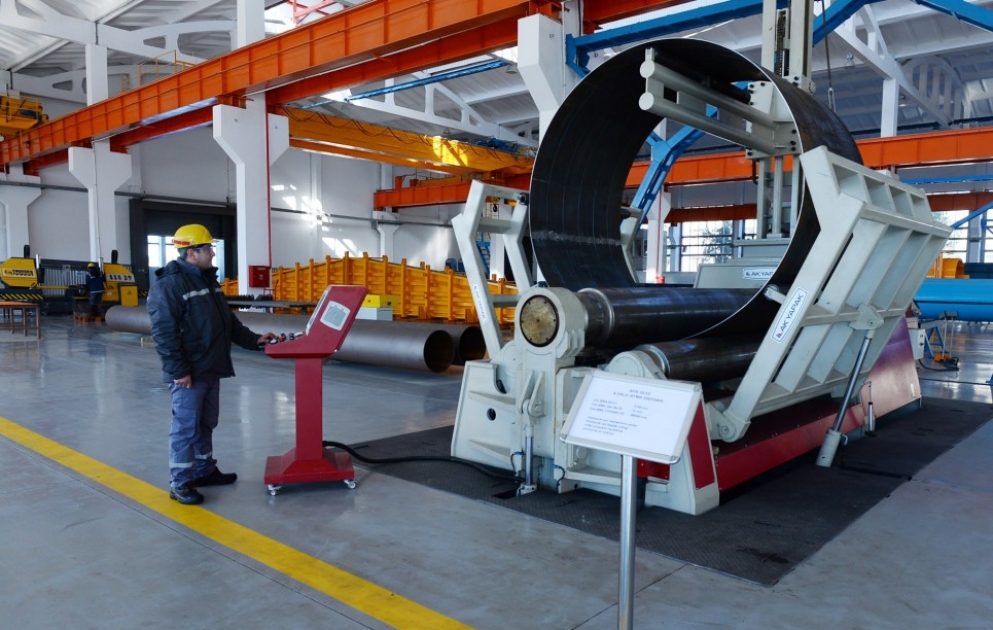 Xırdalan metal konstruksiyalar zavodunda görüş olub