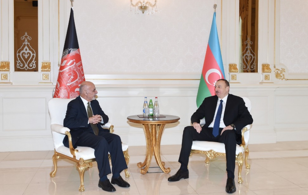 Entretien en tête-à-tête entre les présidents azerbaïdjanais et afghan