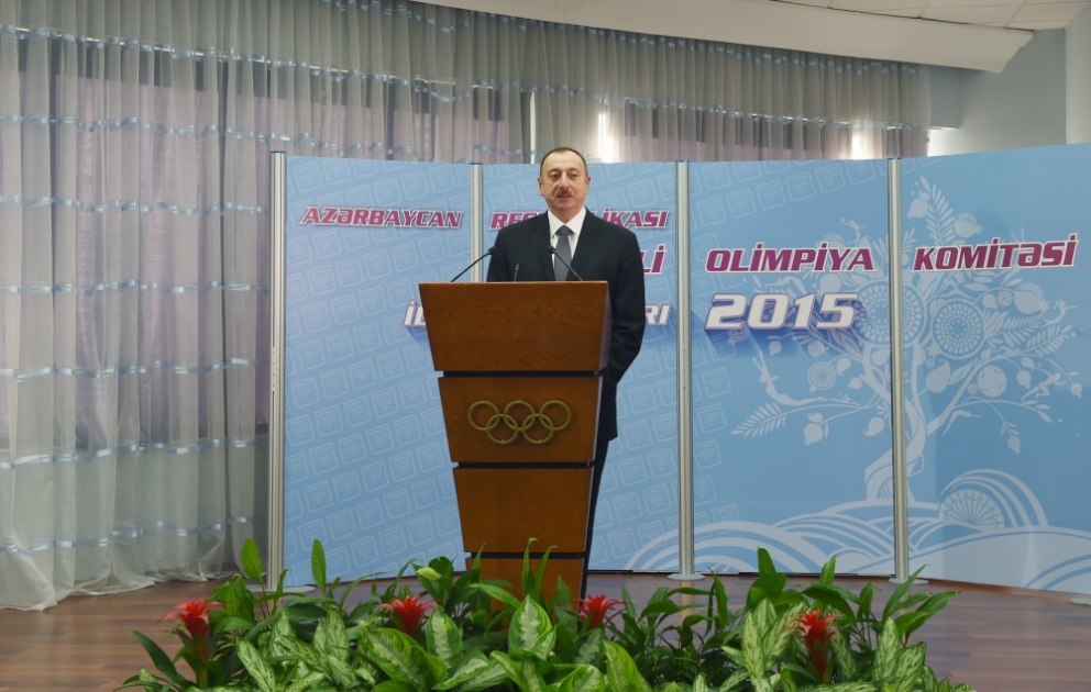 Prezident İlham Əliyev 2015-ci ilin idman yekunlarına həsr olunan mərasimdə iştirak edib