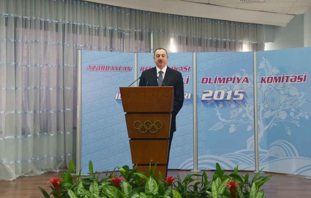 Präsident Ilham Aliyev nimmt an einer Veranstaltung gewidmet den Sportergebnissen des Jahres 2015 teil