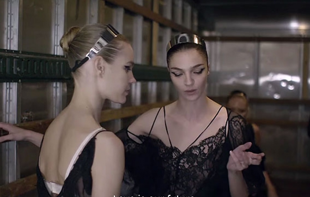 Видеоверсия Givenchy «О любви и смысле жизни»