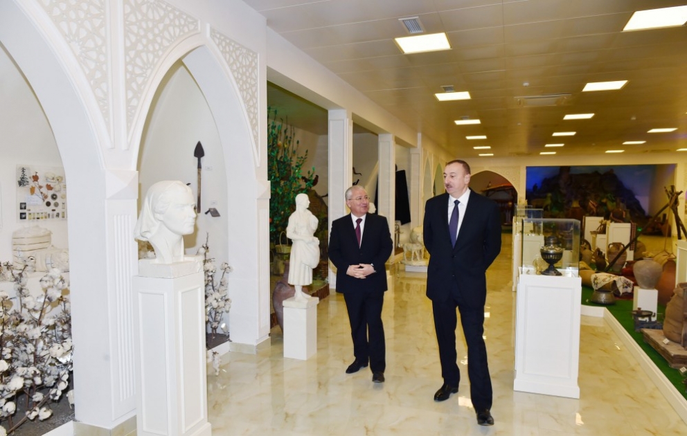 Le président Ilham Aliyev inaugure une cité vétérinaire