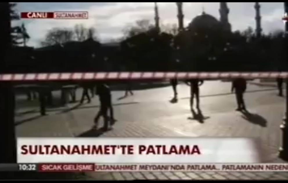 ​İstanbulda Sultanahmet meydanında partlayış: çoxlu sayda yaralı var