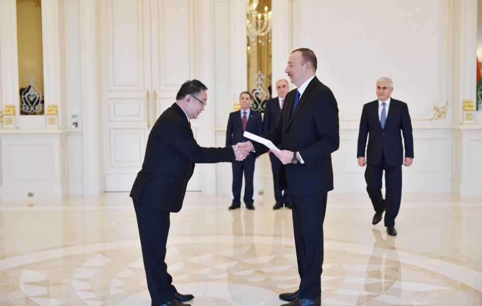 President Ilham Aliyev received the credentials of the newly appointed Mongolian Ambassador