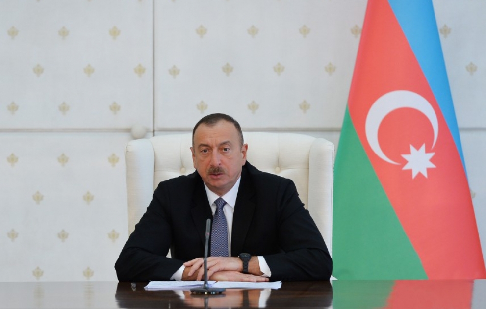 Prezident İlham Əliyev: Qeyri-neft sektorunun inkişafı 2016-cı ildə iqtisadi sahədə əsas prioritet olacaqdır