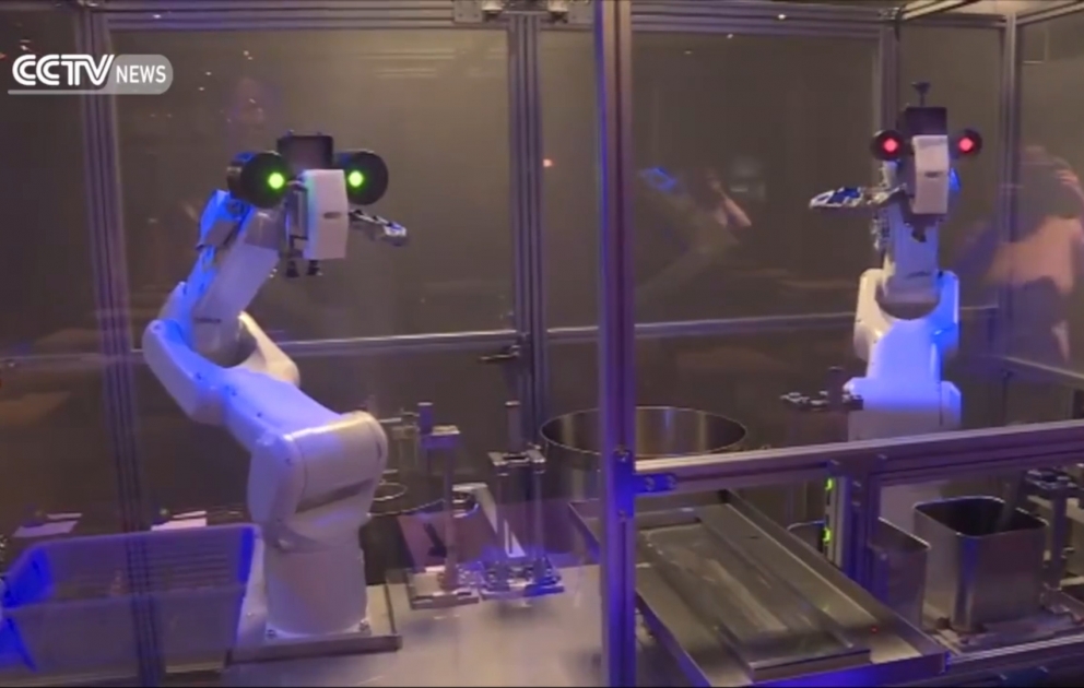 Schanghai: Koch-Roboter kochen Suppe in 2 Minuten
