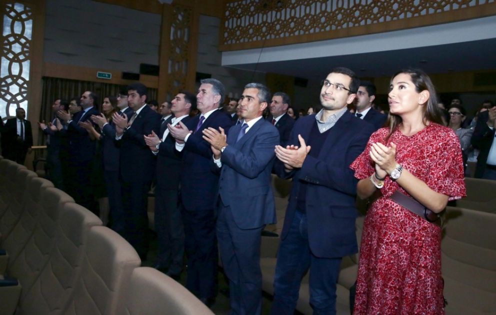 Heydər Əliyev Fondunun dəstəyi ilə çəkilən “Əbədi ezamiyyət” sənədli filminin təqdimatı olub