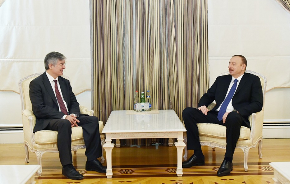 Le président Ilham Aliyev reçoit le secrétaire général de l’ECO