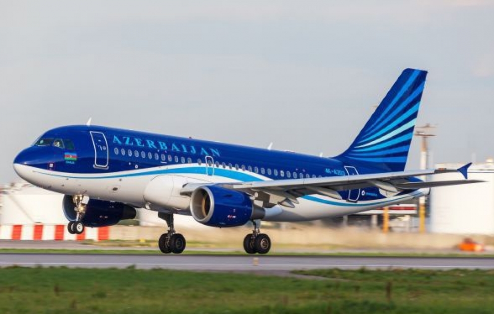 AZAL возобновляет рейс Баку-Барселона-Баку