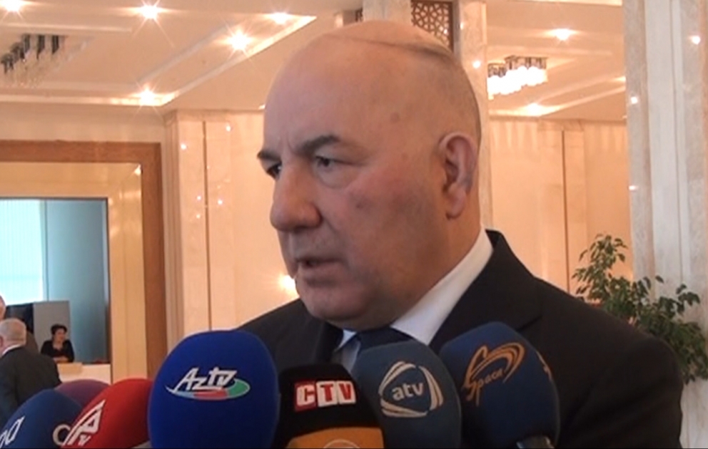 Elman Rüstəmov: Maliyyə Bazarlarına Nəzarət Palatasının yaradılması müsbət addımdır