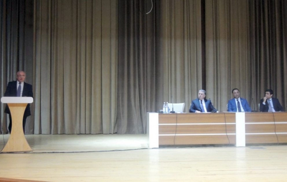 Dövlət Gömrük Komitəsinin sədri Ağdaşda ictimaiyyət nümayəndələri ilə görüşüb