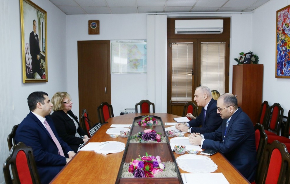 L’ambassadrice d’Egypte : Nous sommes intéressés par l’élargissement de la coopération des médias égyptiens avec l’AZERTAC