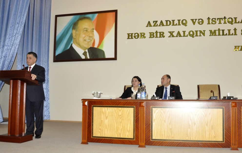 Daxili işlər naziri Bərdədə ictimaiyyət nümayəndələri ilə görüşüb