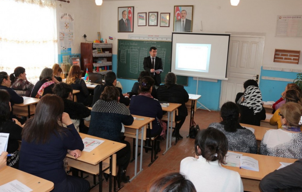 Ağcabədidə müəllimlər üçün seminar-məşğələlər keçirilir
