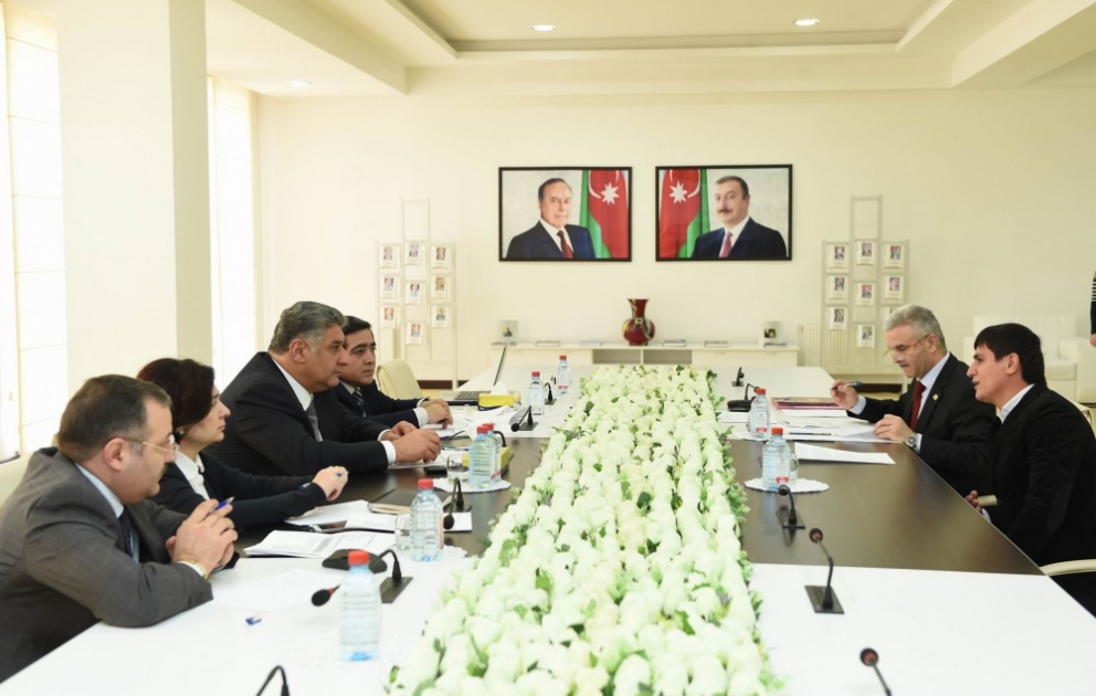 Gənclər və idman naziri Qubada vətəndaşları qəbul edib