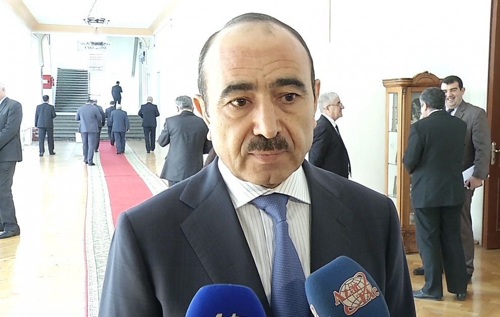 Əli Həsənov: Multikulturalist ideyaların təbliğində vətəndaş cəmiyyəti institutları geniş imkanlara malikdir